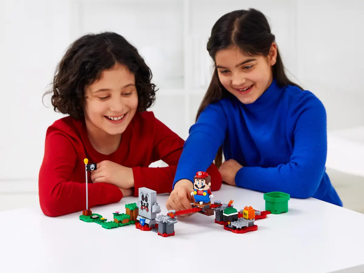 مجموعة توسيع Whomp's Lava Trouble من لعبة LEGO Super Mario 71364
