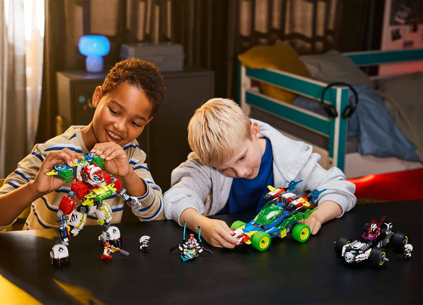 LEGO DREAMZzz 71497 Cooper's Tiger Mech & Zero's Hot Rod Car