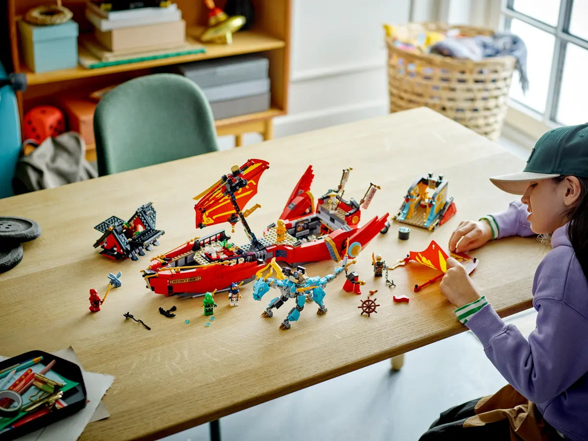 LEGO Ninjago 71797 Destiny's Bounty - Race Against Time