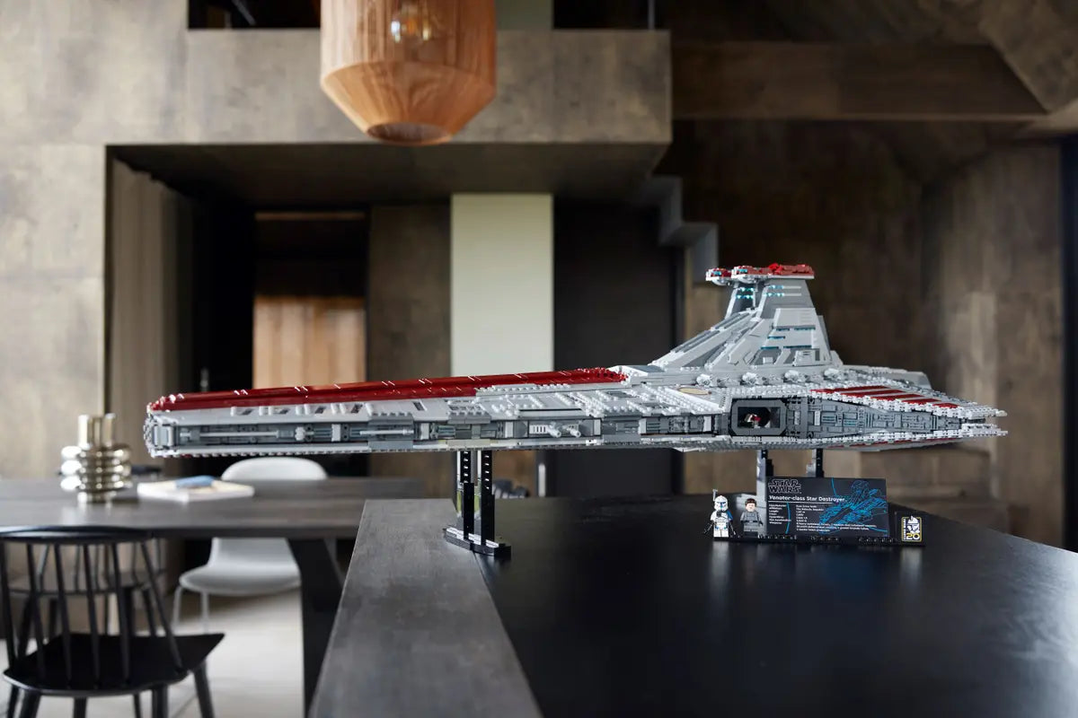 LEGO Star Wars 75367 Venator-Class Republic Attack Cruiser