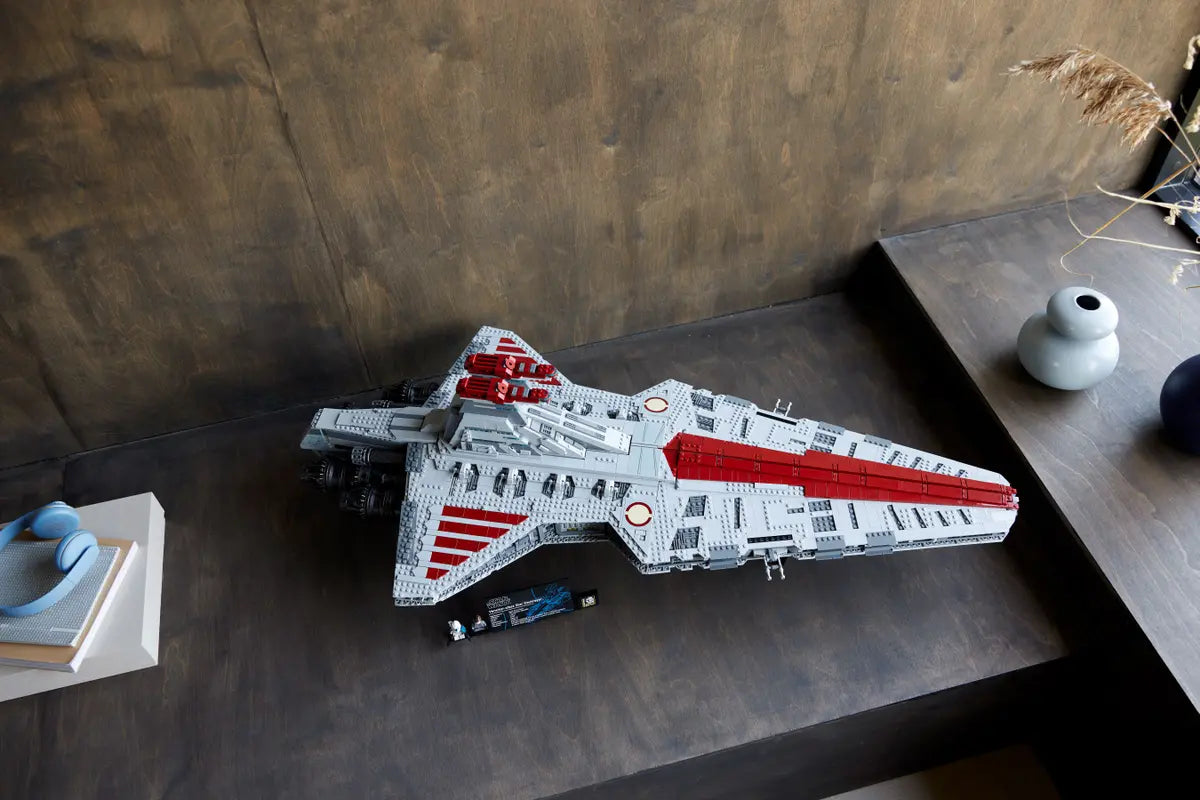LEGO Star Wars 75367 Venator-Class Republic Attack Cruiser