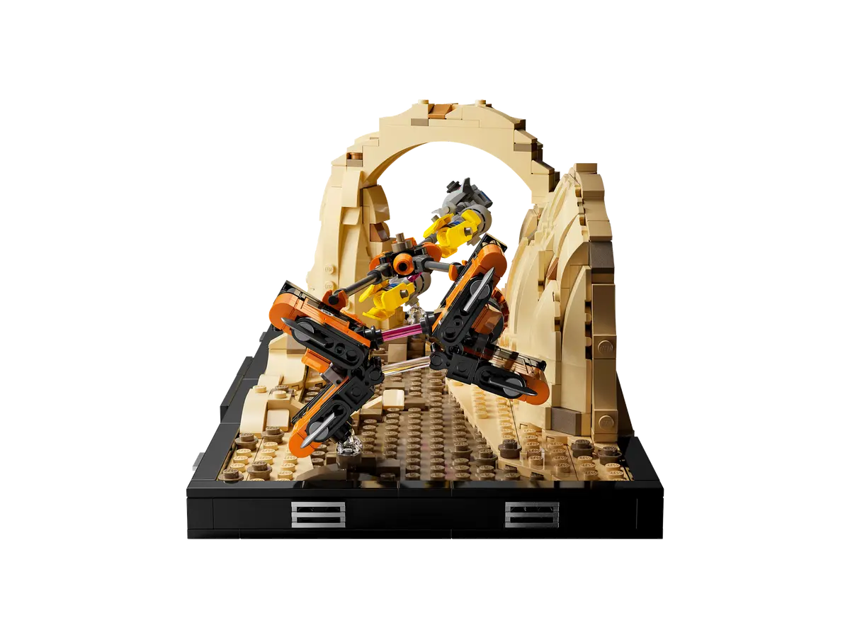 LEGO Star Wars 75380 Mos Espa Podrace Diorama