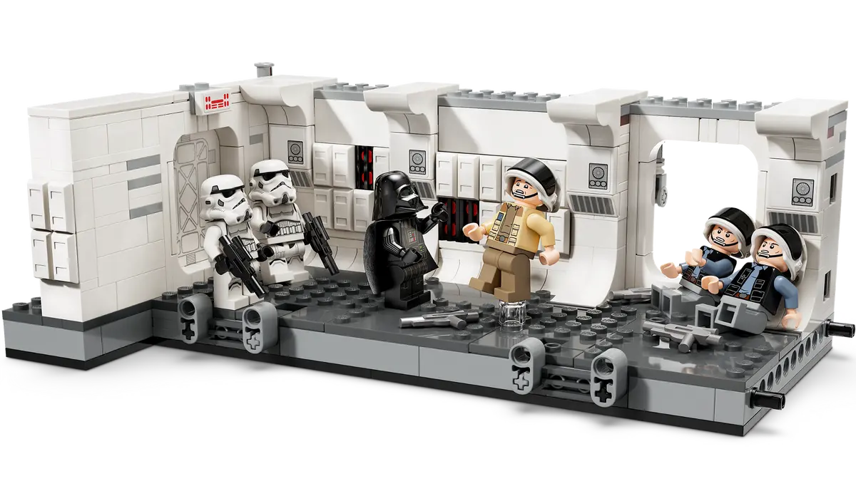 LEGO Star Wars 75387 Boarding the Tantive IV