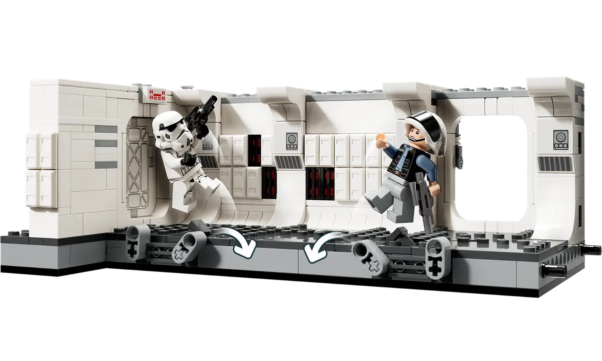 LEGO Star Wars 75387 Boarding the Tantive IV