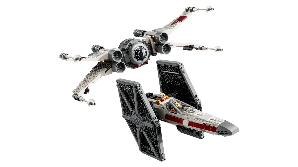 LEGO Star Wars 75393 TIE Fighter & X-Wing Mash-up
