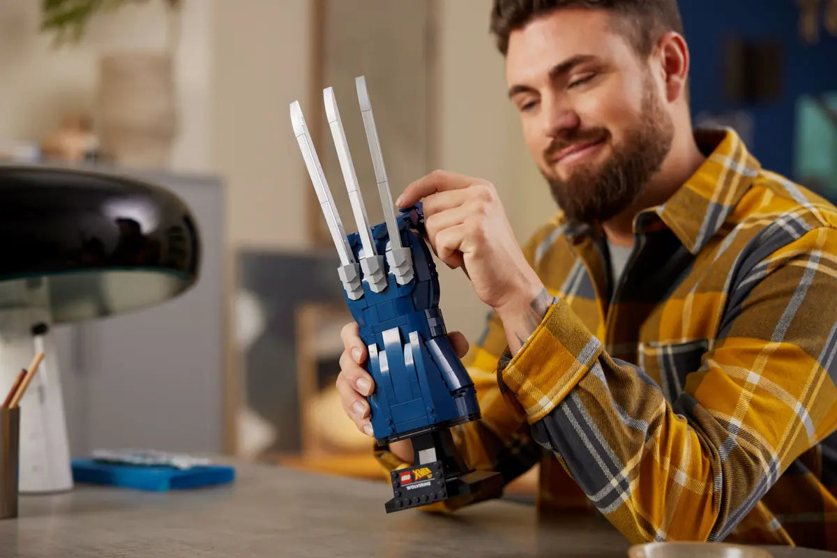 LEGO Marvel 76250 Wolverine's Adamantium Claws