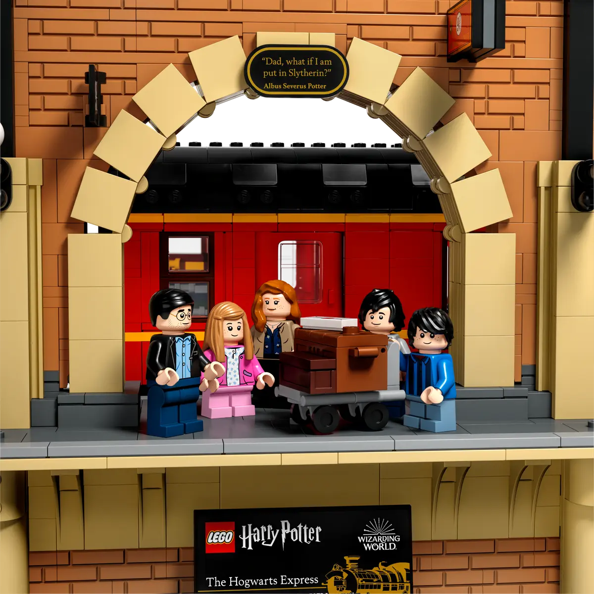 LEGO Harry Potter 76405 Hogwarts Express