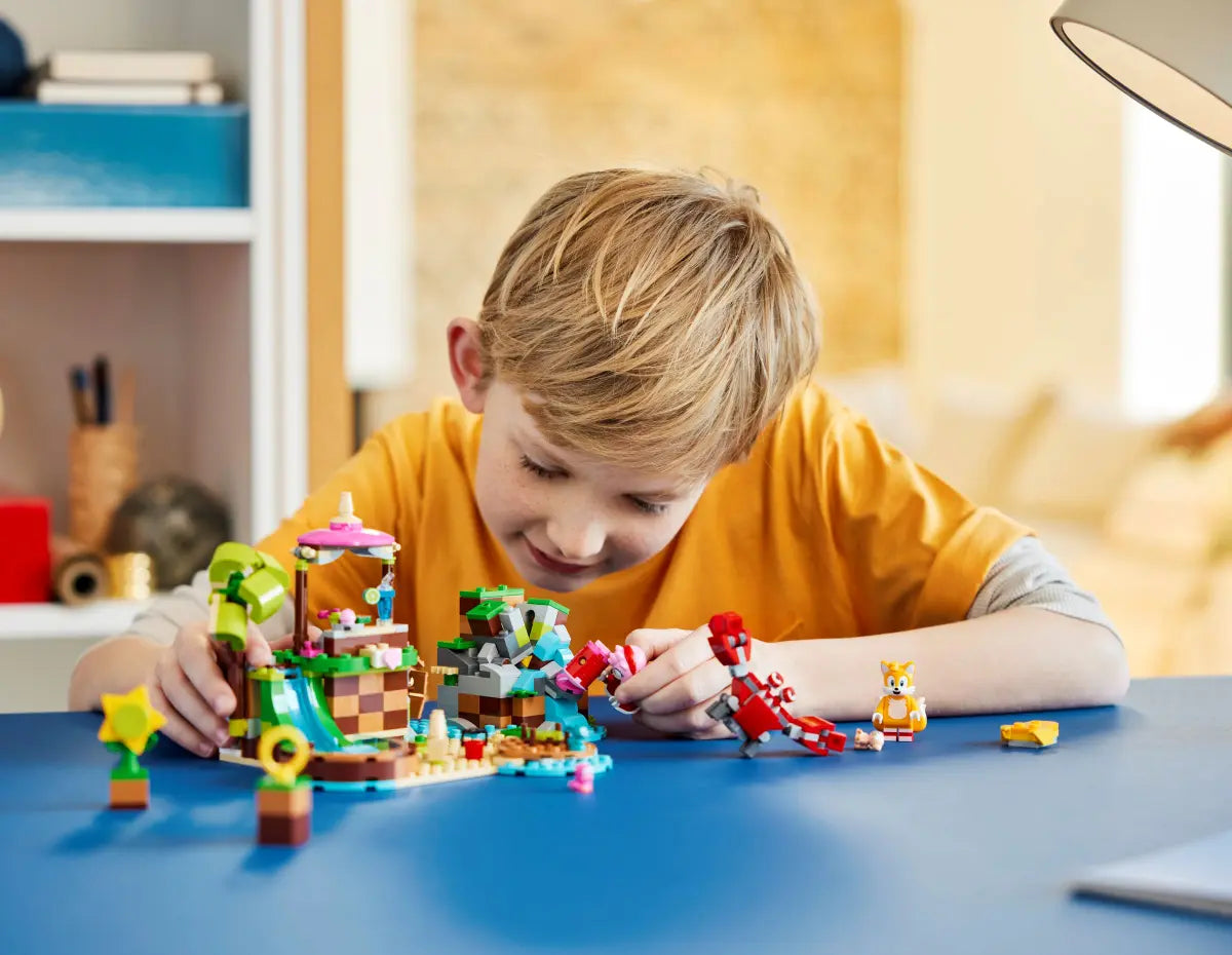 LEGO Sonic The Hedgehog 76992 Amy's Animal Rescue Island