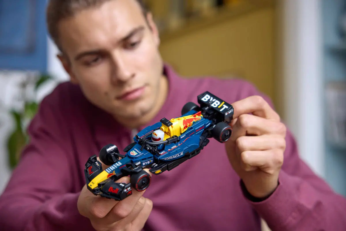LEGO Speedchampions 77243 Oracle Red Bull Racing RB20 F1® Race Car