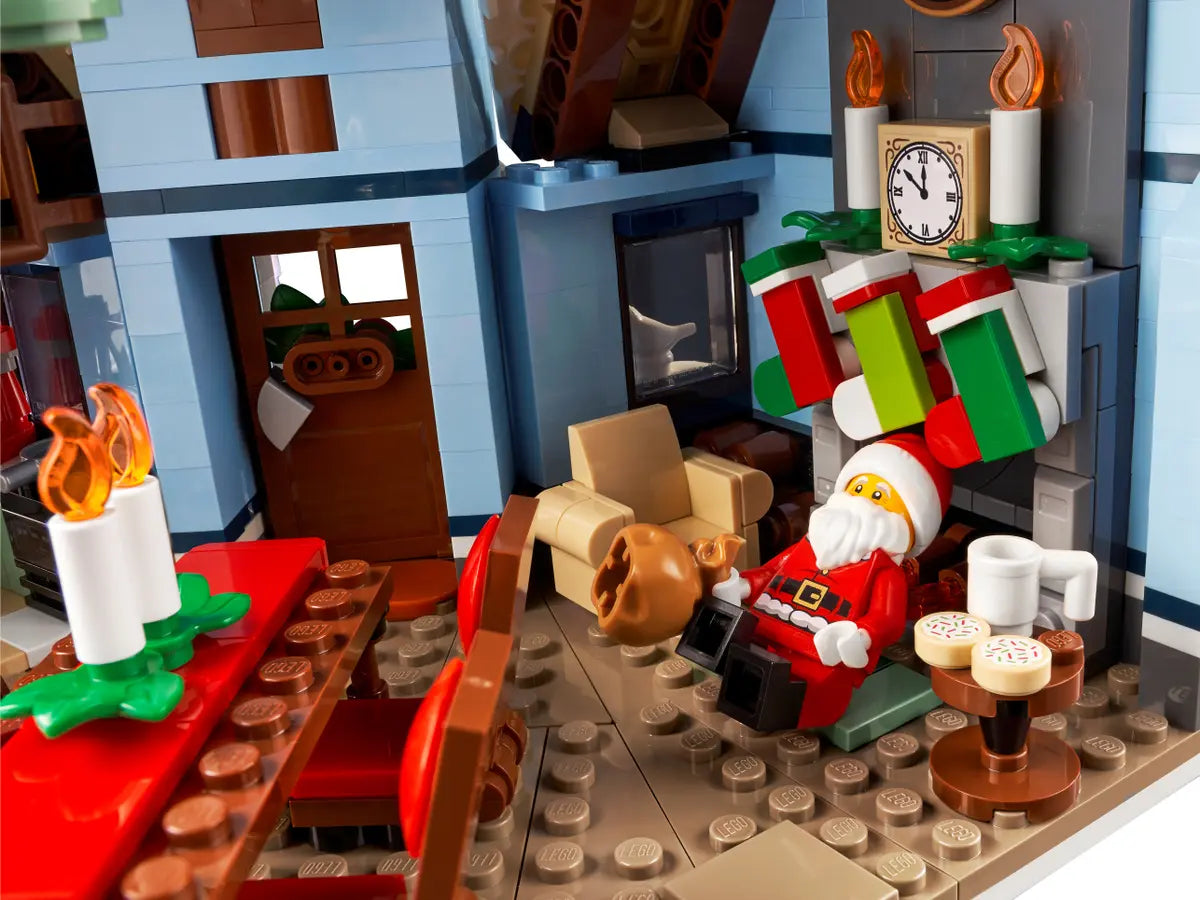 LEGO Creator 10293 Santa's Visit