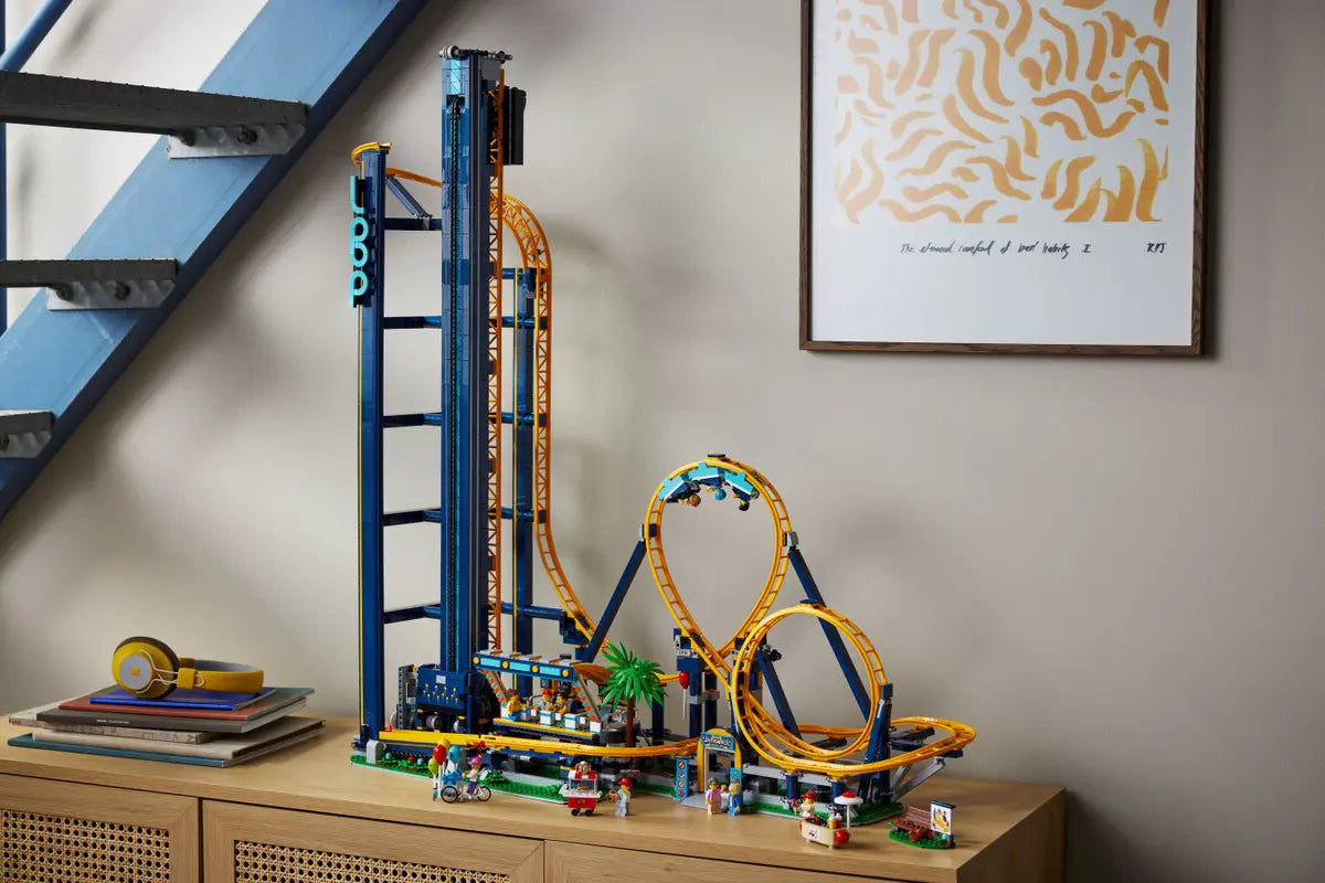 LEGO Icons 10303 Loop Coaster