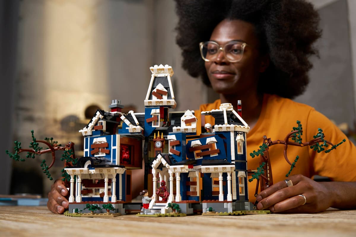 LEGO Stranger Things 11370 The Creel House
