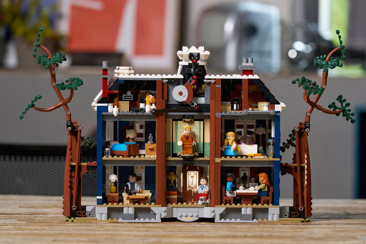 LEGO Stranger Things 11370 The Creel House