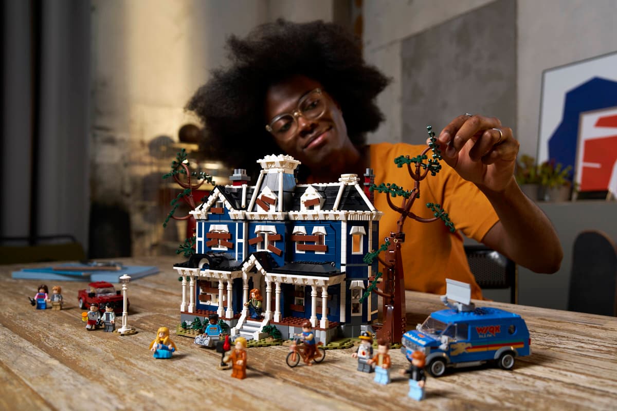 LEGO Stranger Things 11370 The Creel House