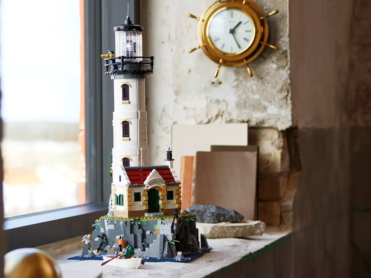 LEGO Ideas 21335 Motorised Lighthouse