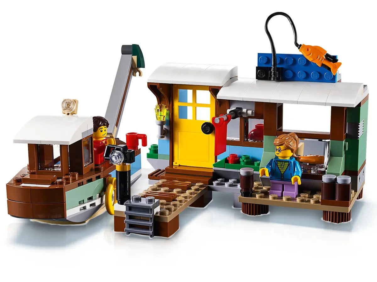 LEGO Creator 31093 Riverside Houseboat