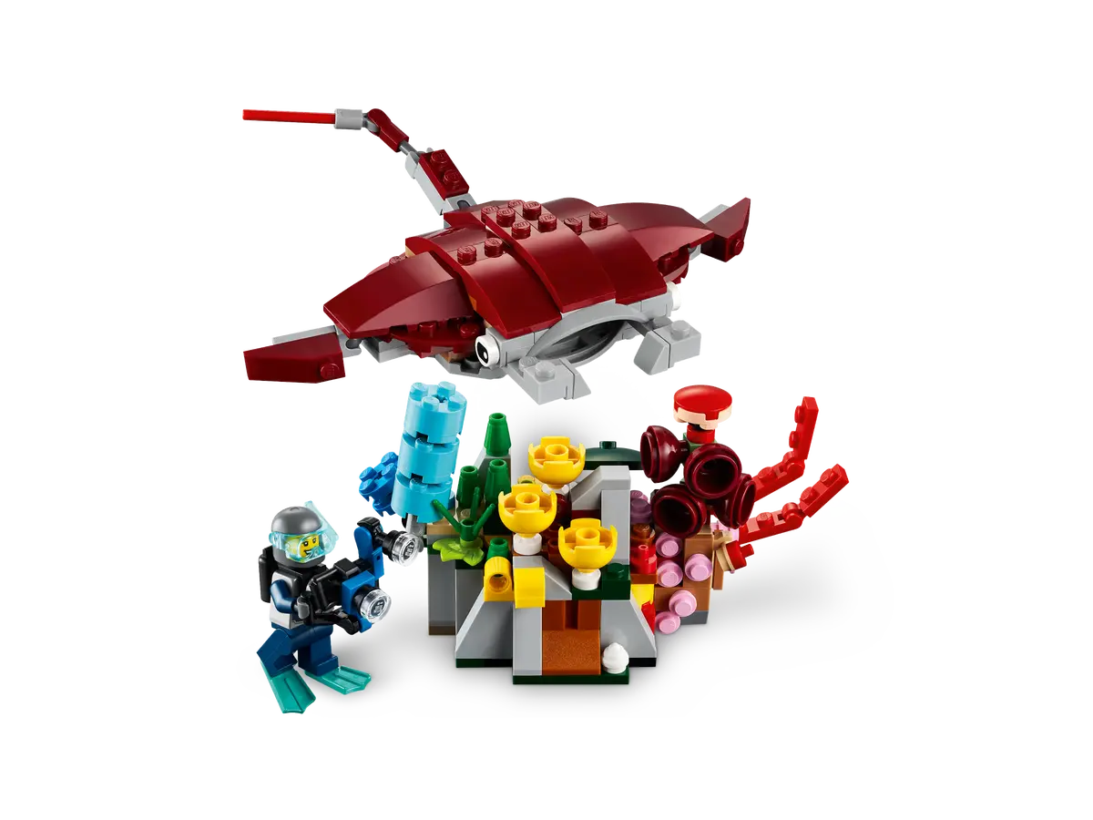 LEGO Creator 31130 Sunken Treasure Mission