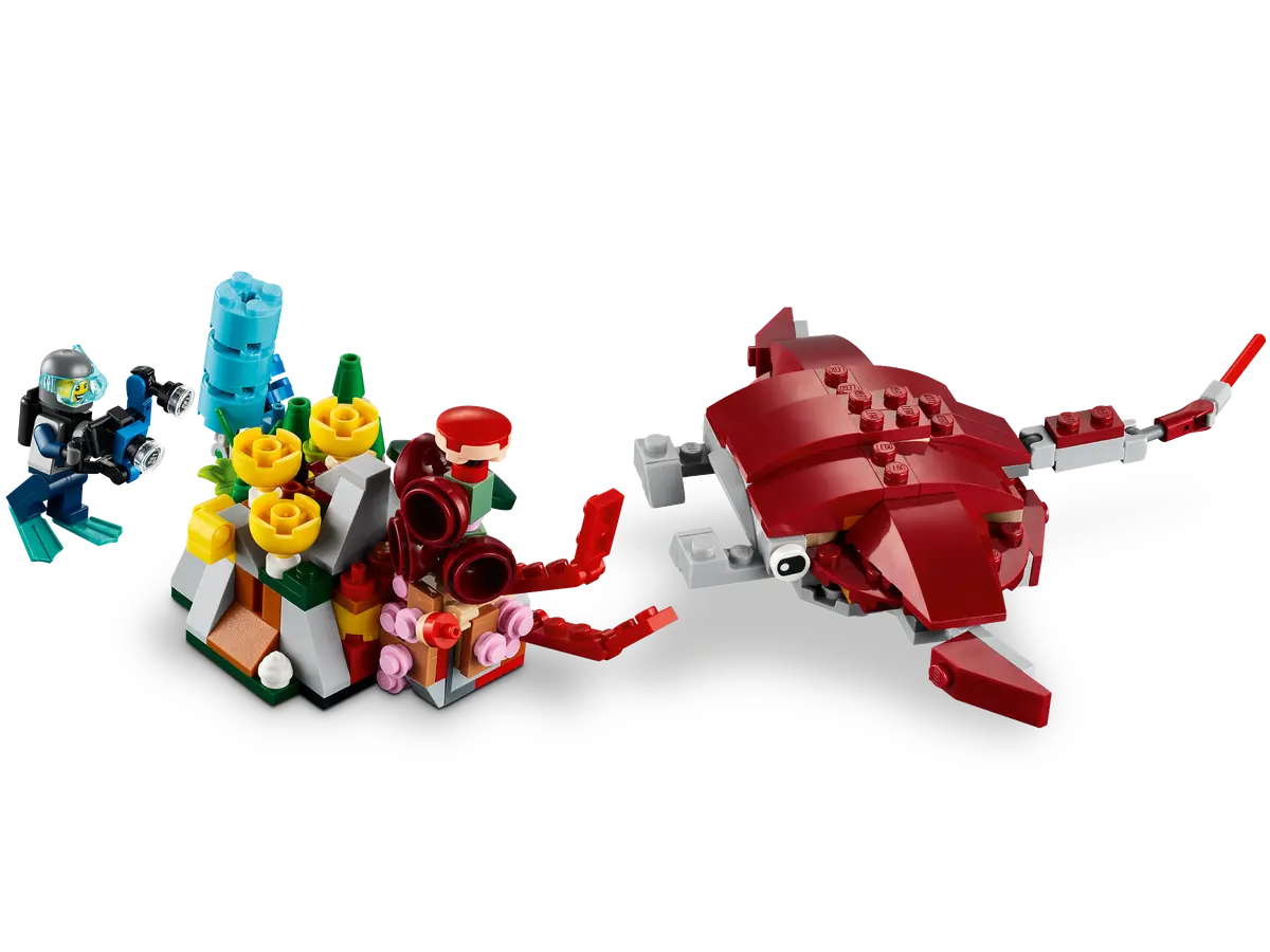 LEGO Creator 31130 Sunken Treasure Mission