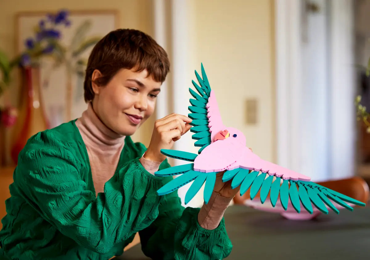 LEGO Art 31211 The Fauna Collection – Macaw Parrots