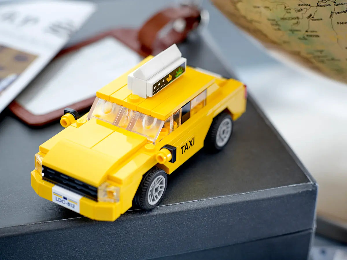 LEGO Creator 40468 Yellow Taxi