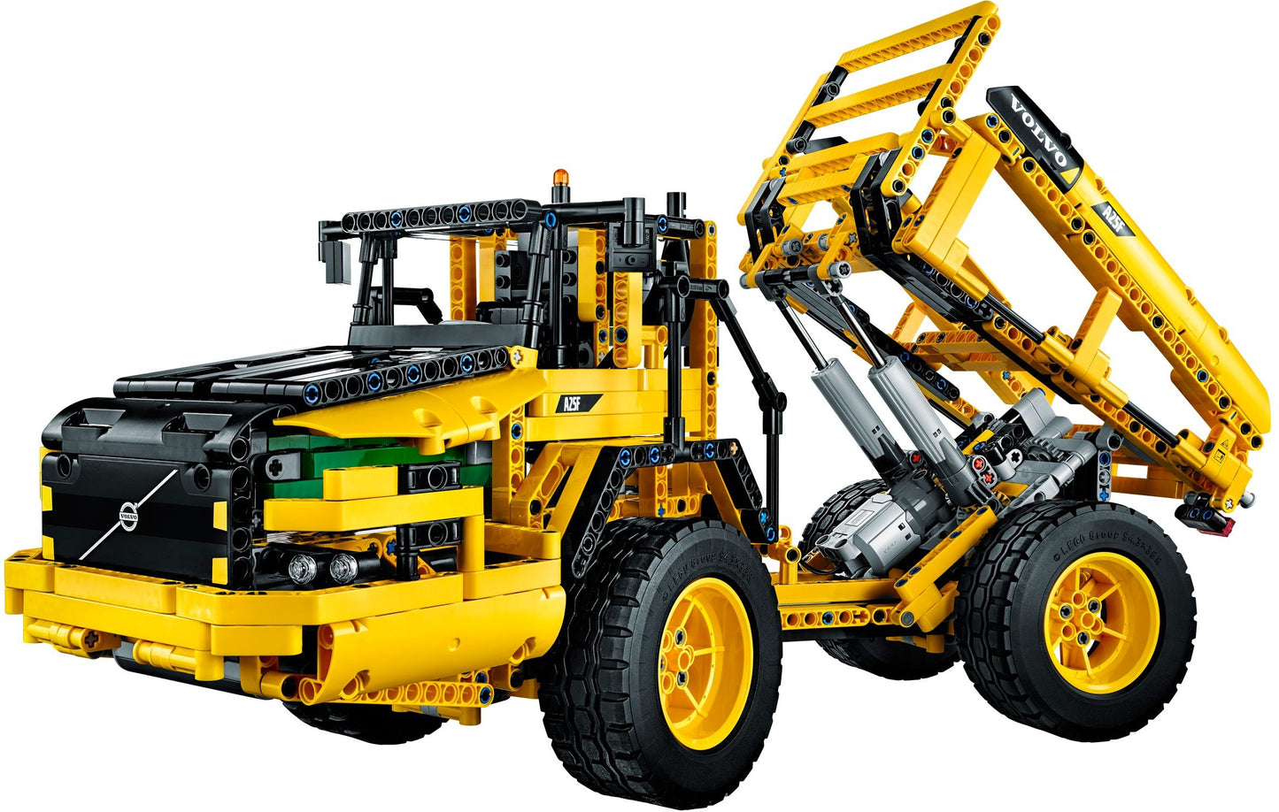 LEGO Technic 42030 Volvo L350F Wheel Loader