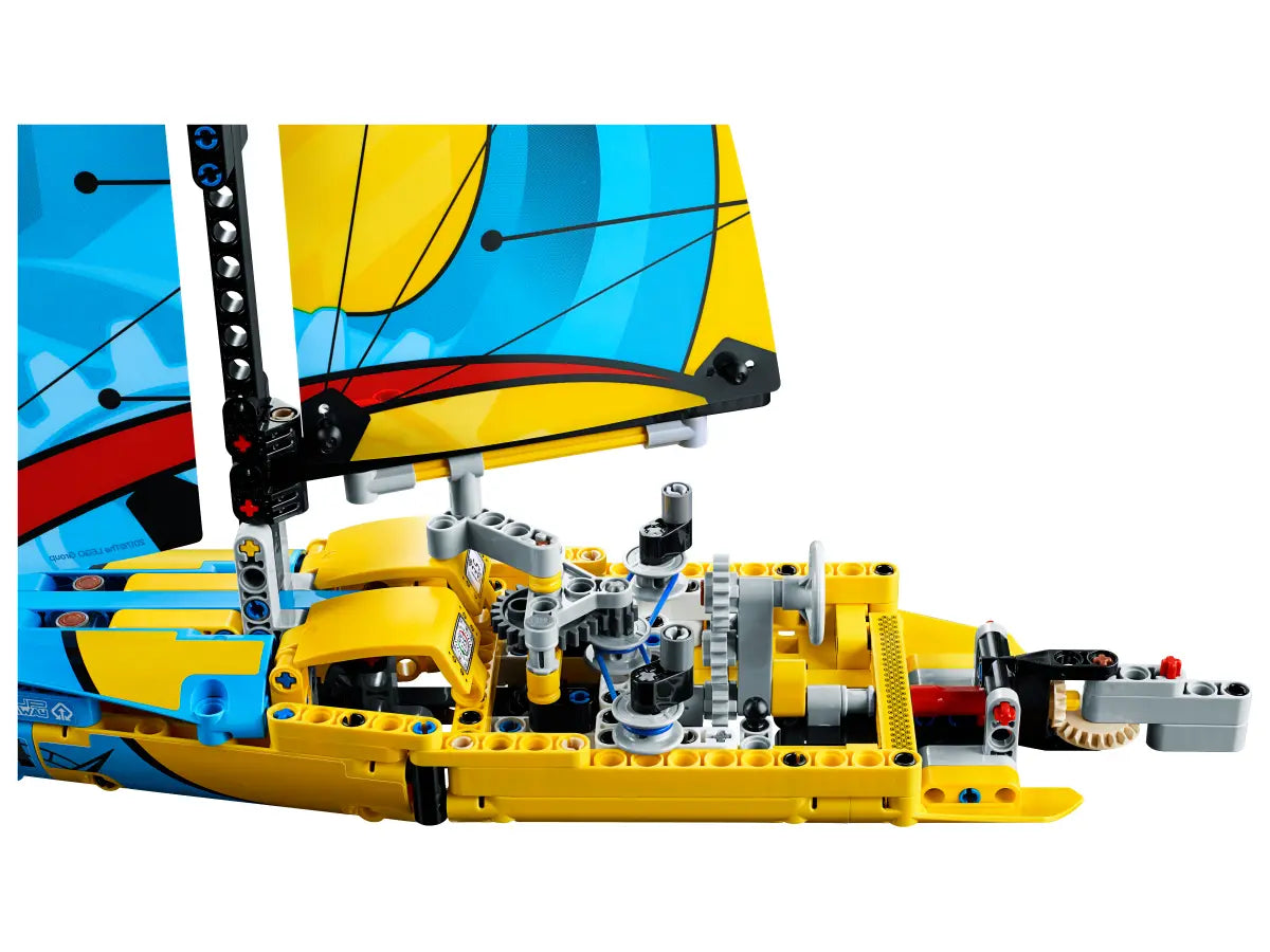 LEGO Technic 42074 Racing Yacht