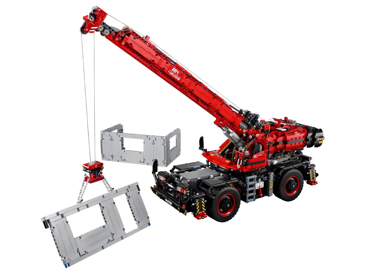 LEGO Technic 42082 Rough Terrain Crane