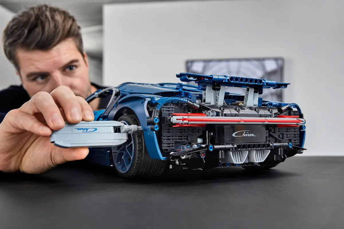 LEGO Technic 42083 Bugatti Chiron