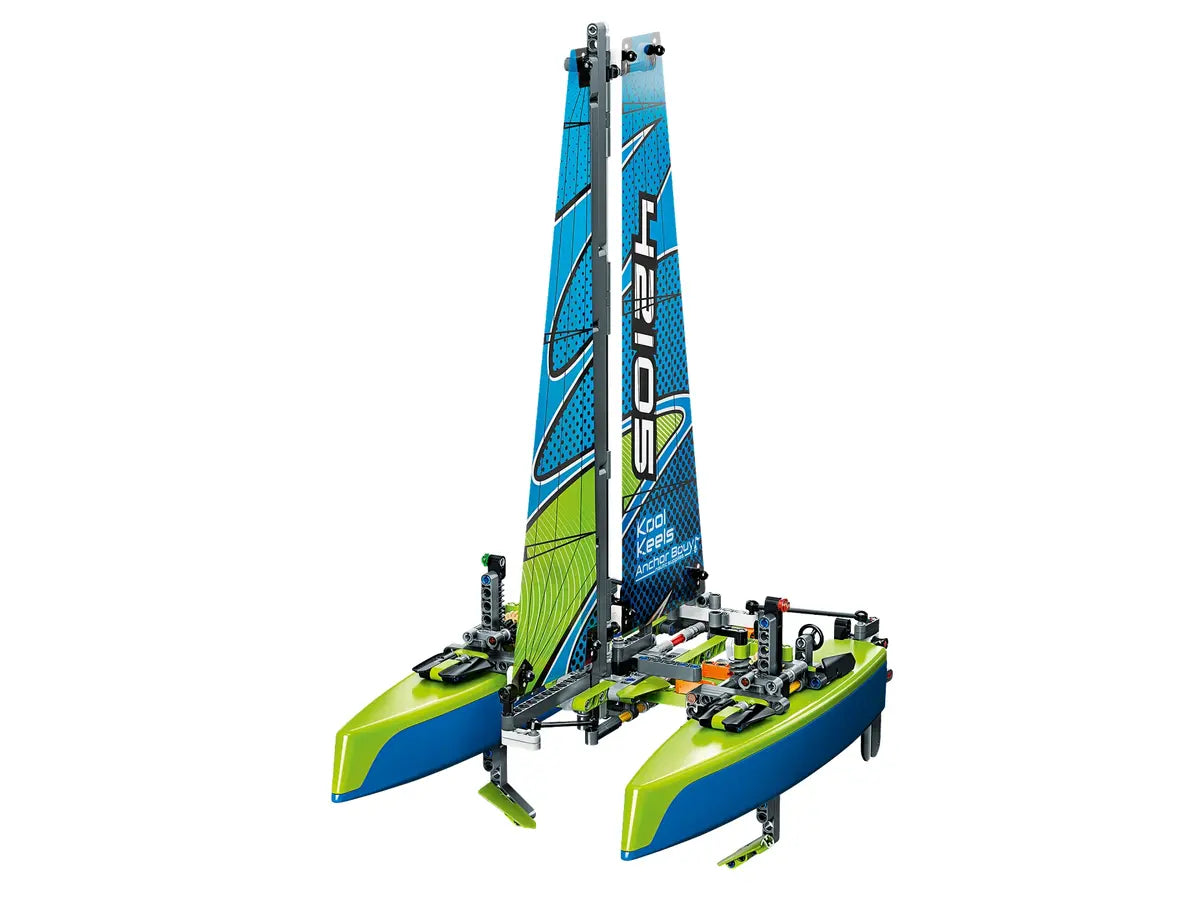 LEGO Technic 42105 Catamaran