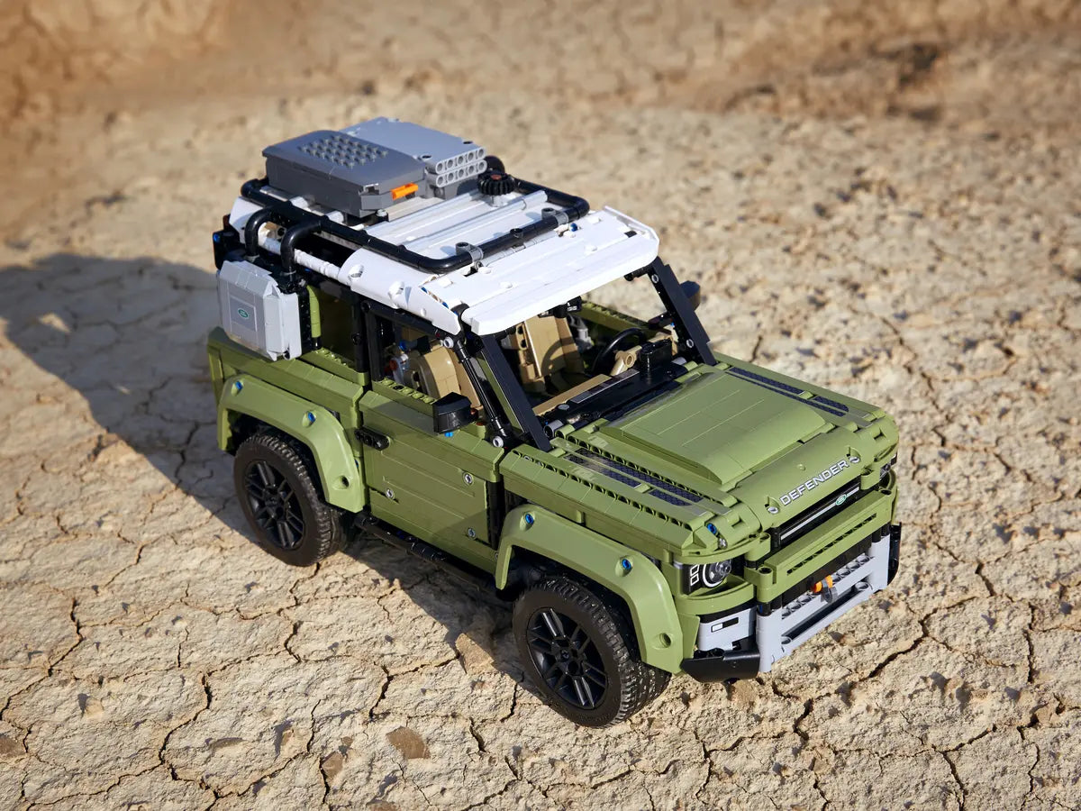 LEGO Technic 42110 Land Rover Defender