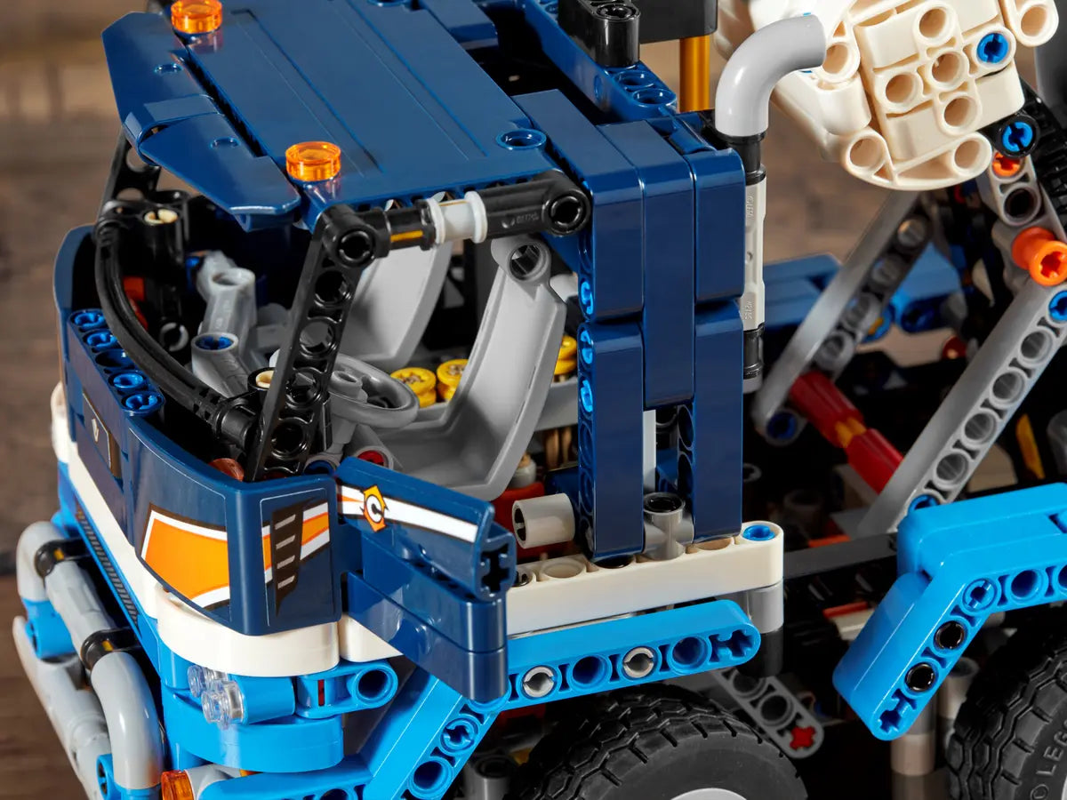 LEGO Technic 42112 Concrete Mixer Truck