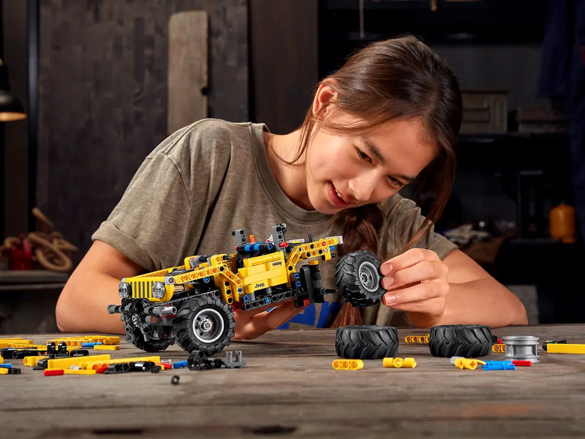 LEGO Technic 42122 Jeep Wrangler