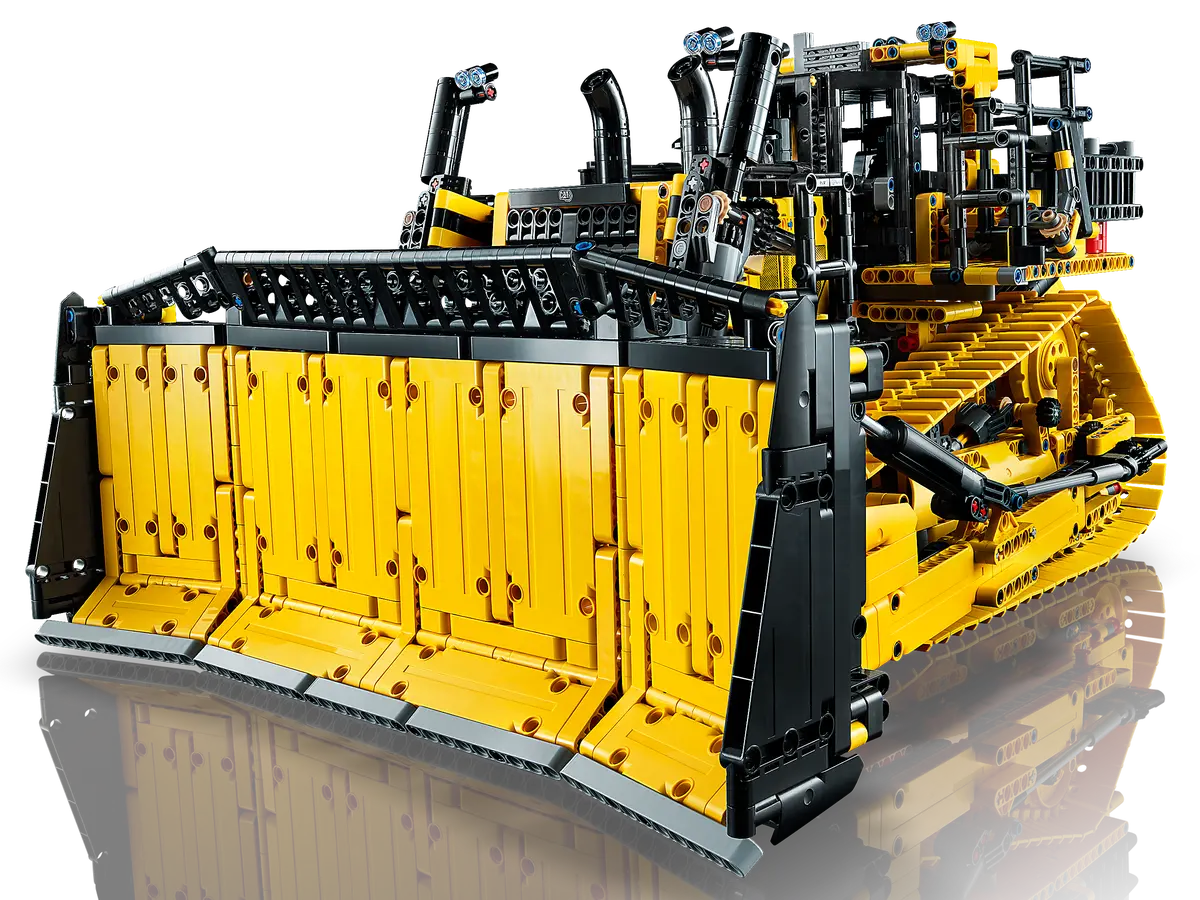 LEGO Technic 42131 App-Controlled Cat D11 Bulldozer