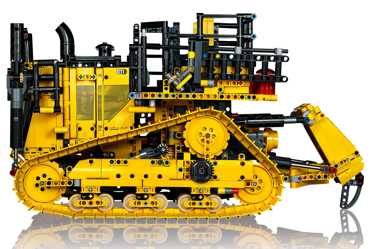 LEGO Technic 42131 App-Controlled Cat D11 Bulldozer