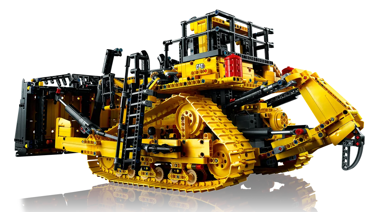 LEGO Technic 42131 App-Controlled Cat D11 Bulldozer