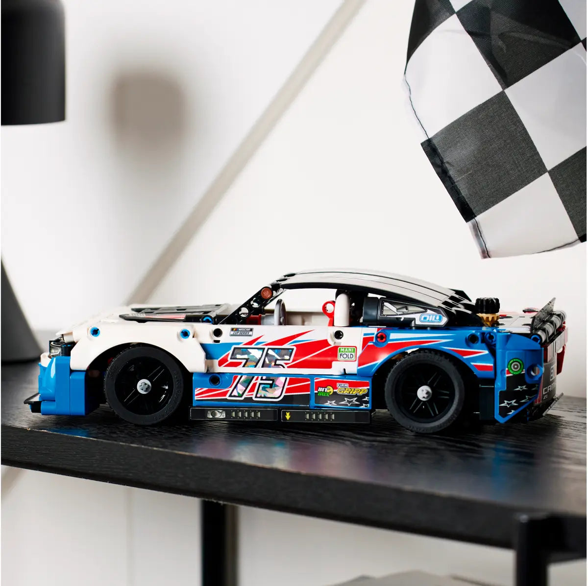 LEGO Technic 42153 NASCAR® Next Gen Chevrolet Camaro ZL1