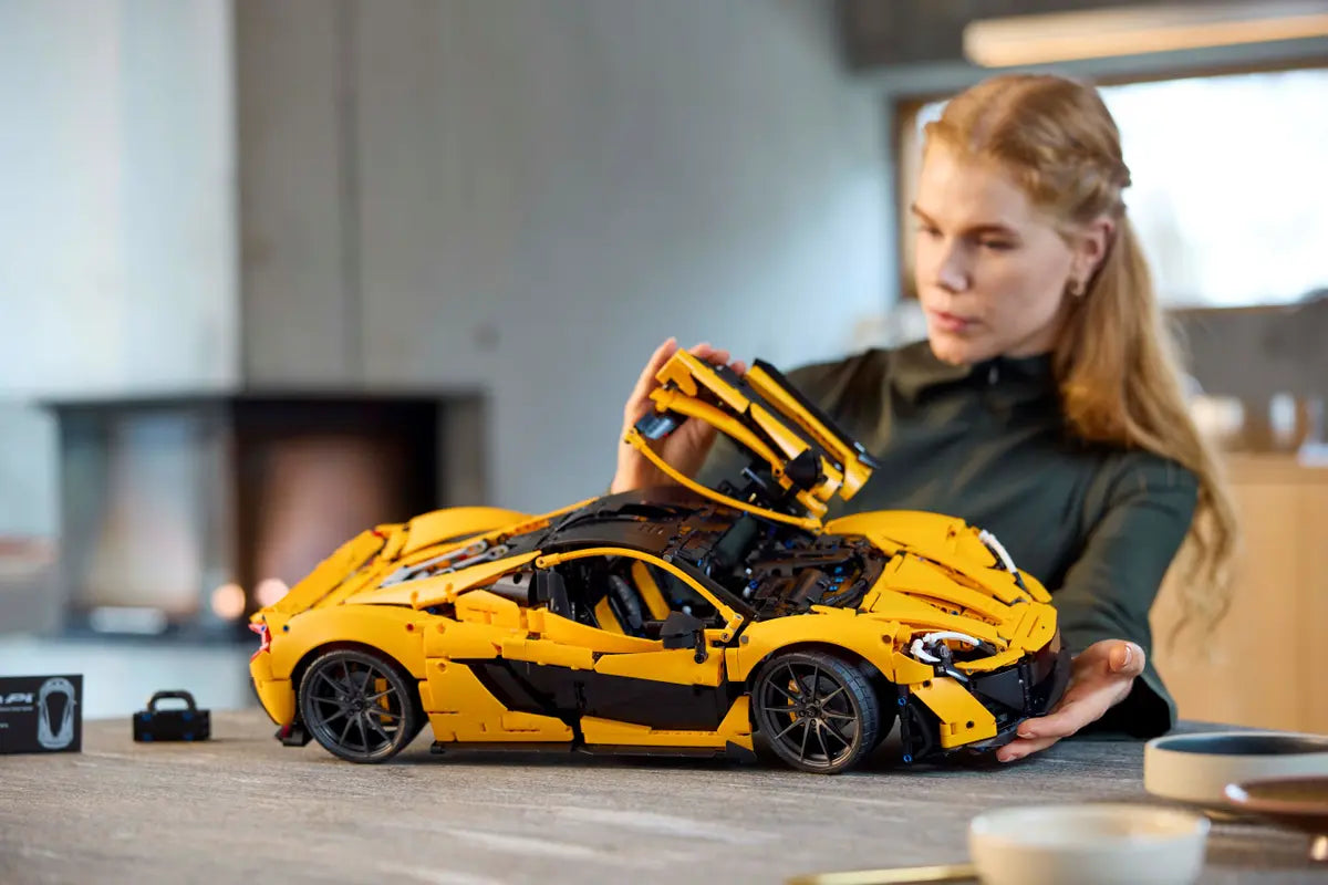 LEGO Technic 42172 McLaren P1™