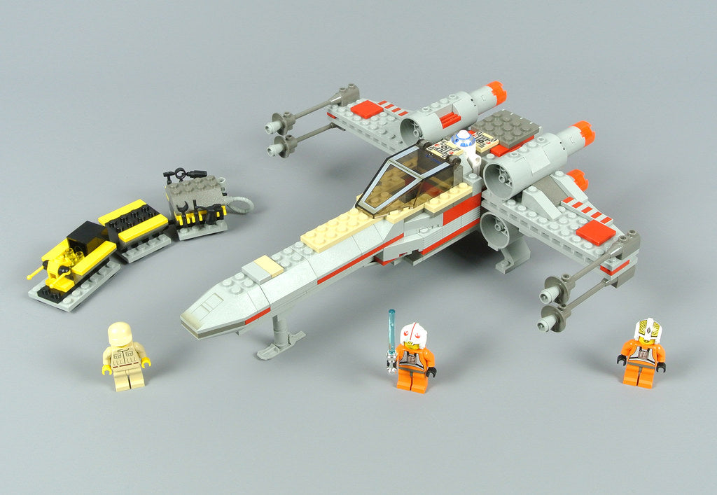 LEGO Star Wars 7140 X-wing Fighter