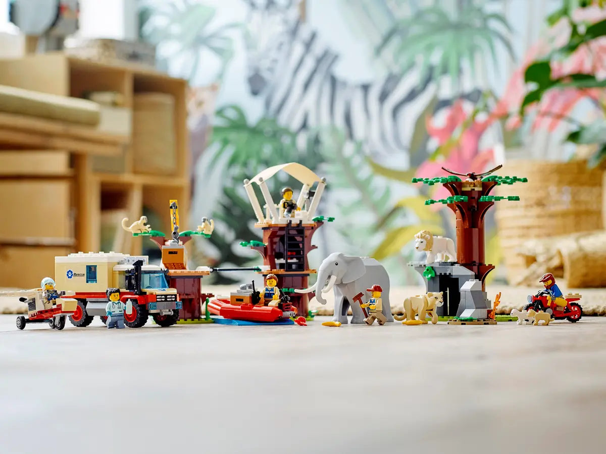 LEGO City 60307 Wildlife Rescue Camp
