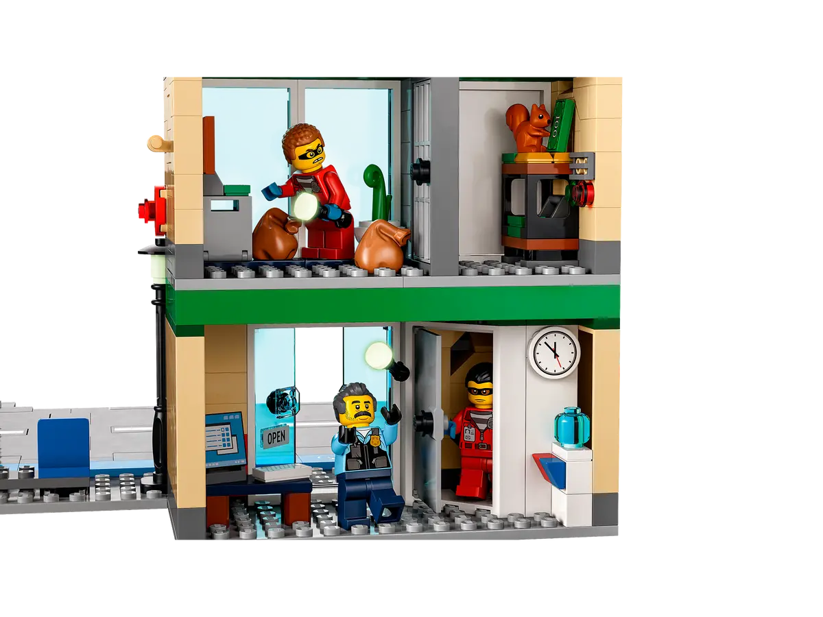 LEGO City 60317 City Bank Police Chase