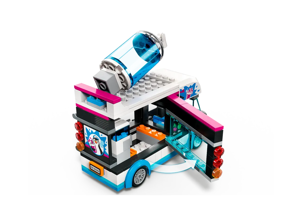 LEGO City 60384 Penguin Slushy Van