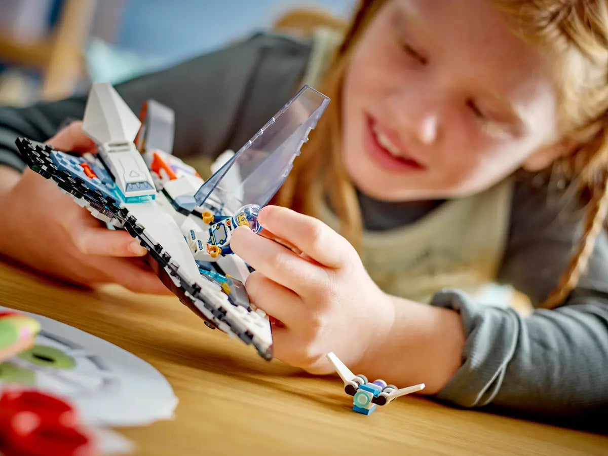 LEGO City 60430 Interstellar Spaceship