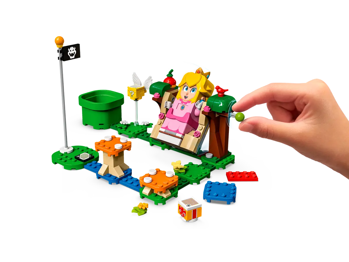 LEGO Super Mario 71403 Adventures with Peach Starter Course