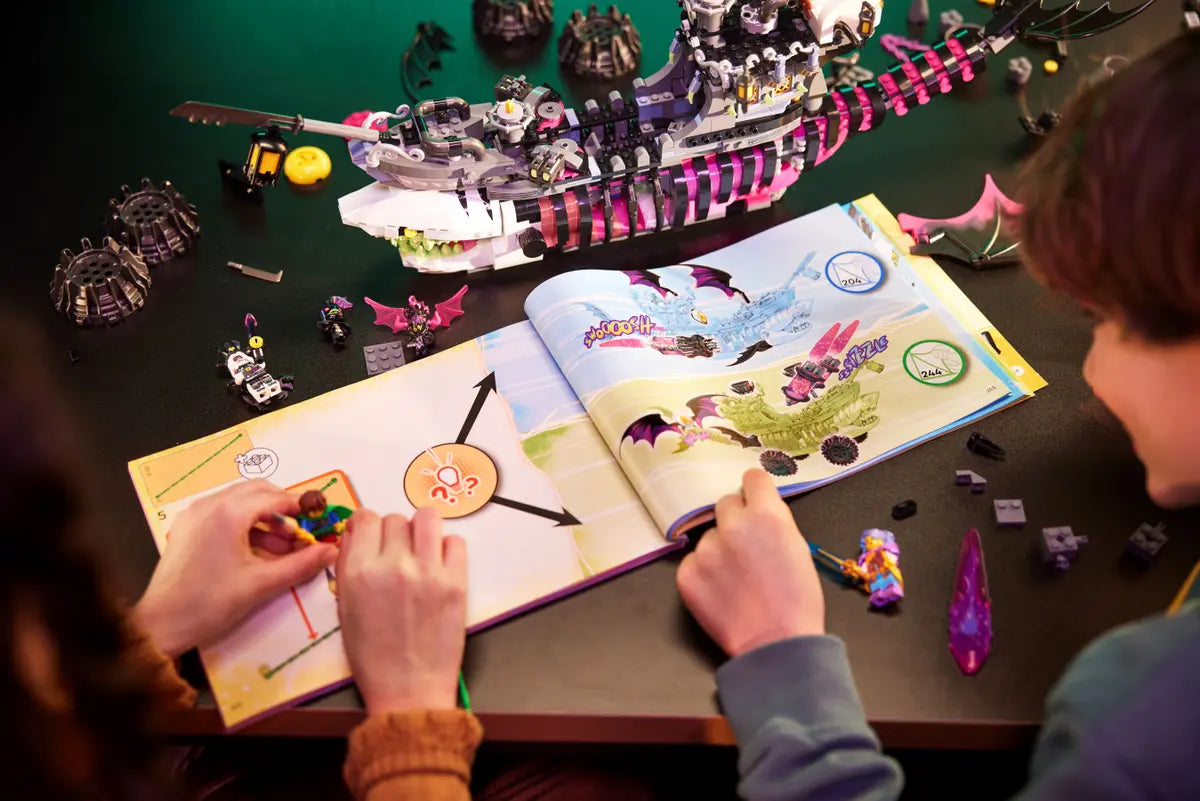 LEGO DREAMZzz 71469 Nightmare Shark Ship