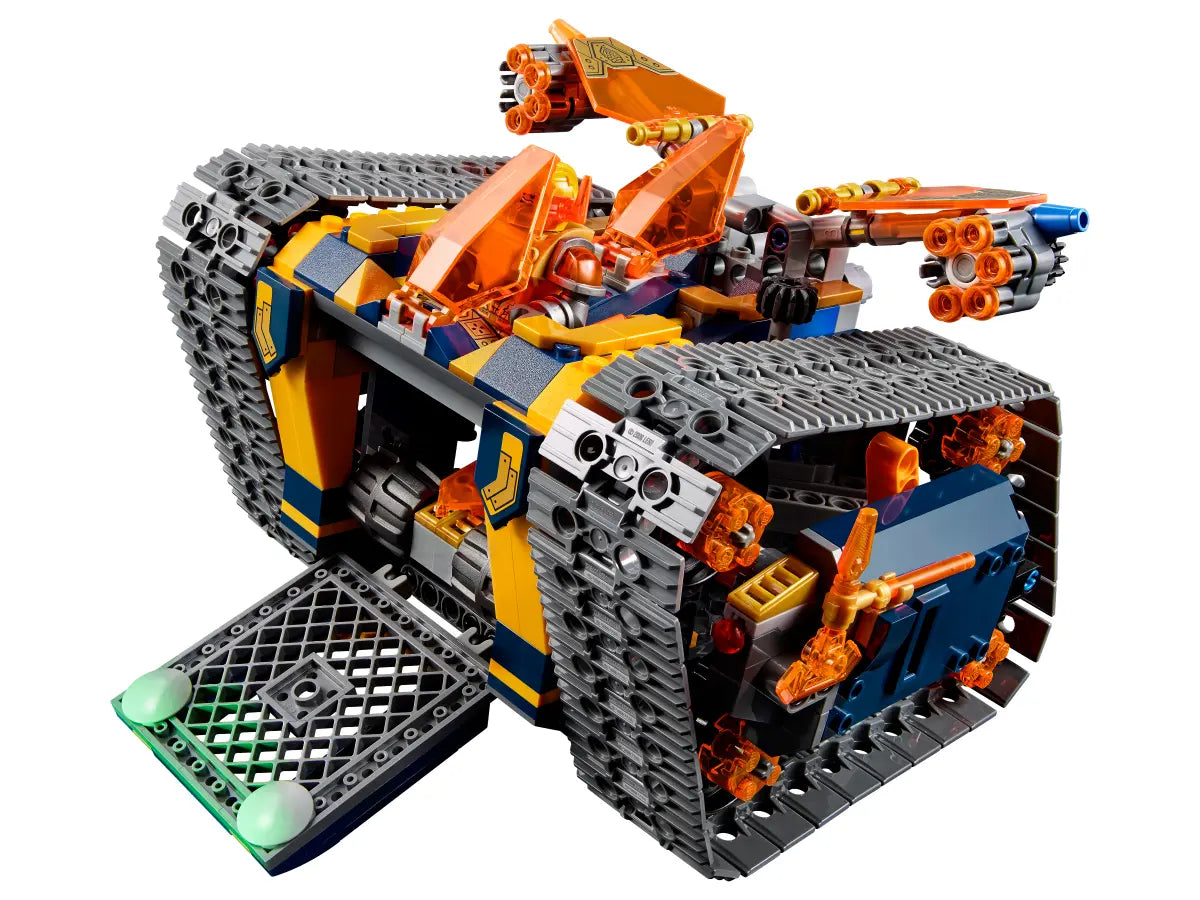 LEGO Nexo Knights 72006 Axl's Rolling Arsenal