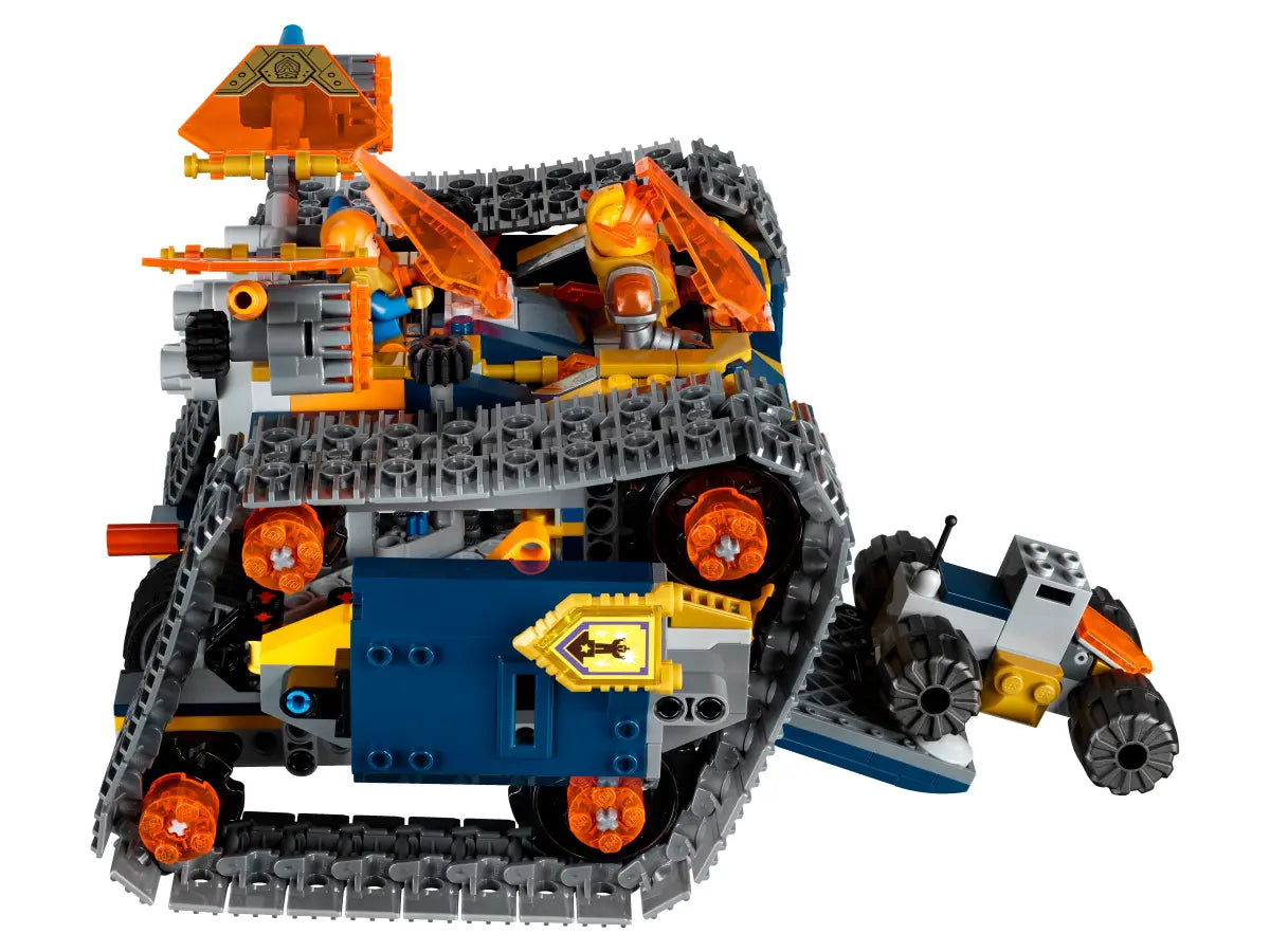 LEGO Nexo Knights 72006 Axl's Rolling Arsenal