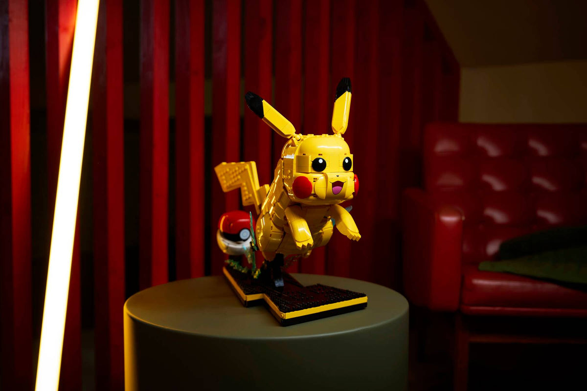 LEGO Pokémon 72152 Pikachu and Poké Ball