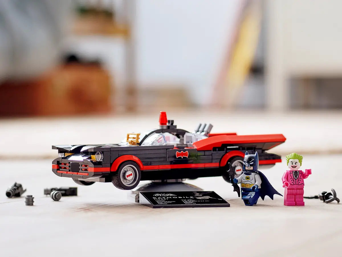 LEGO DC Batman 76188 Classic TV Series Batmobil