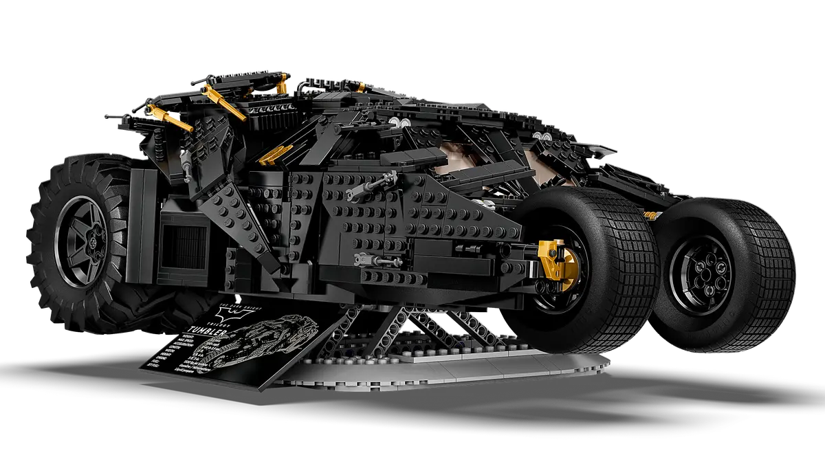 LEGO DC Batman 76240 Batmobile Tumbler Car