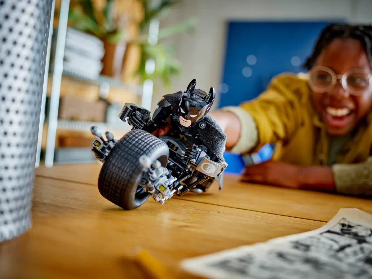 LEGO DC Batman 76273 Batman™ Construction Figure and the Bat-Pod Bike